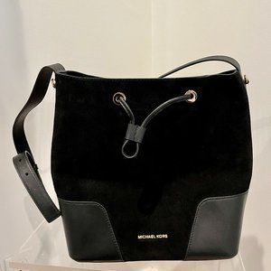 Michael Kors Large Drawstring Suede & Leather Tote (Black/Espresso)